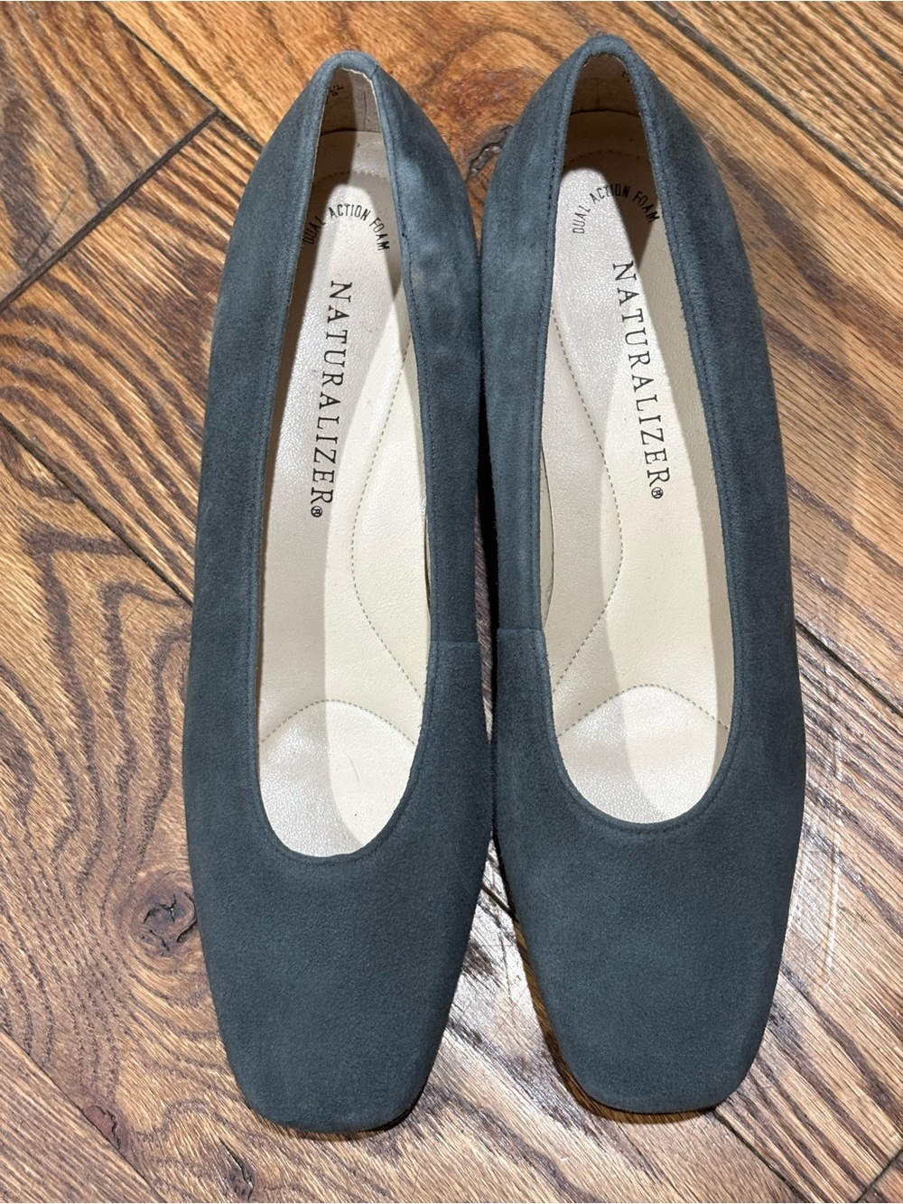 Naturalizer Gray Suede Square-Toe Slip-On Flats